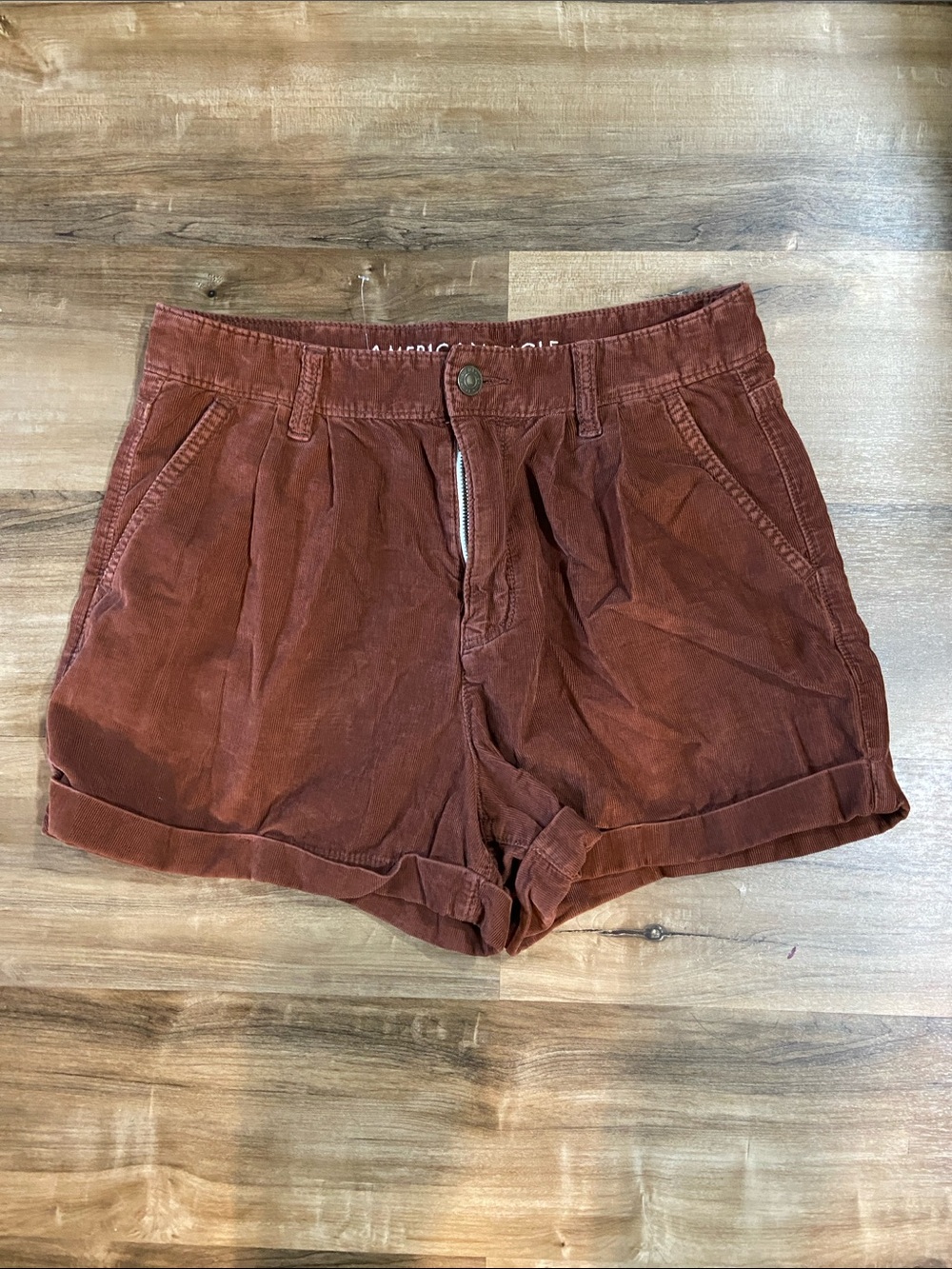 NWOT Women’s Rust Corduroy High-Waist Mom Shorts